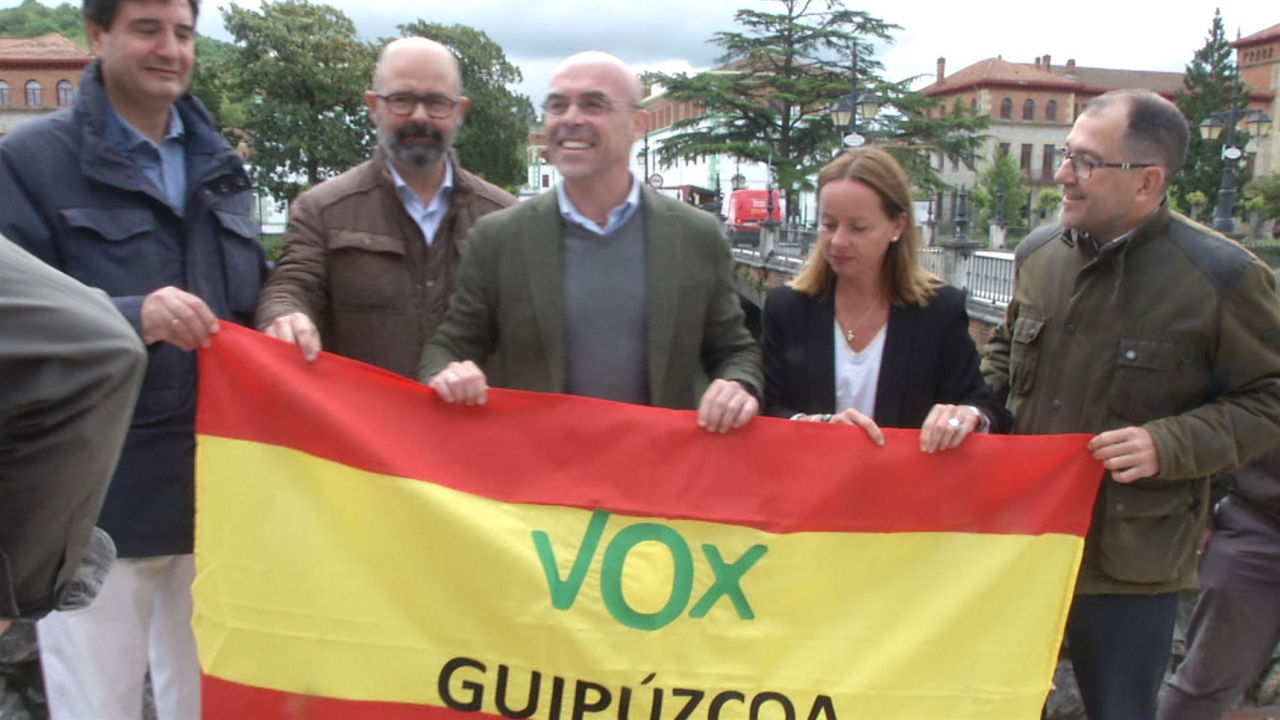 20230518154022_candidatos-de-vox-en-donostia_