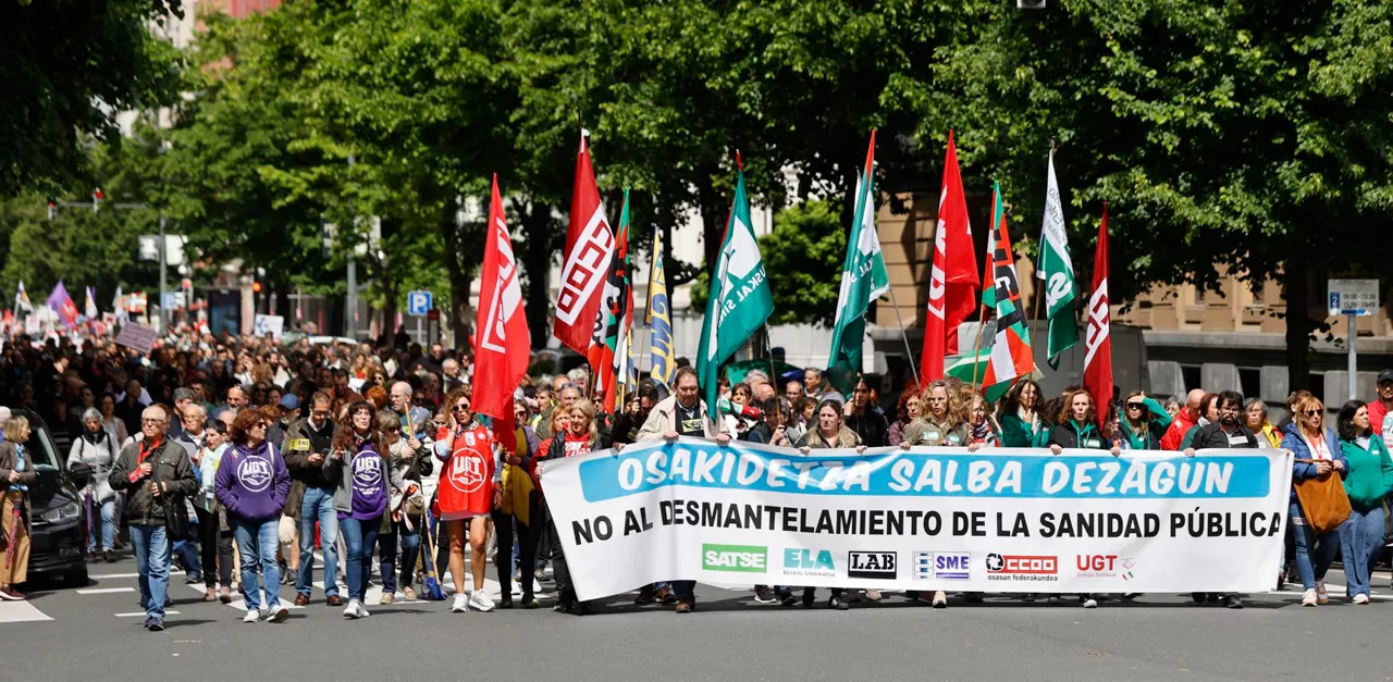 huelga-osakidetza-segundo-dia-manifestacion-bilbao-efe
