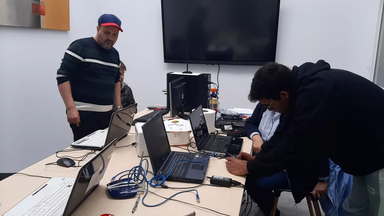 Arreglando ordenadores