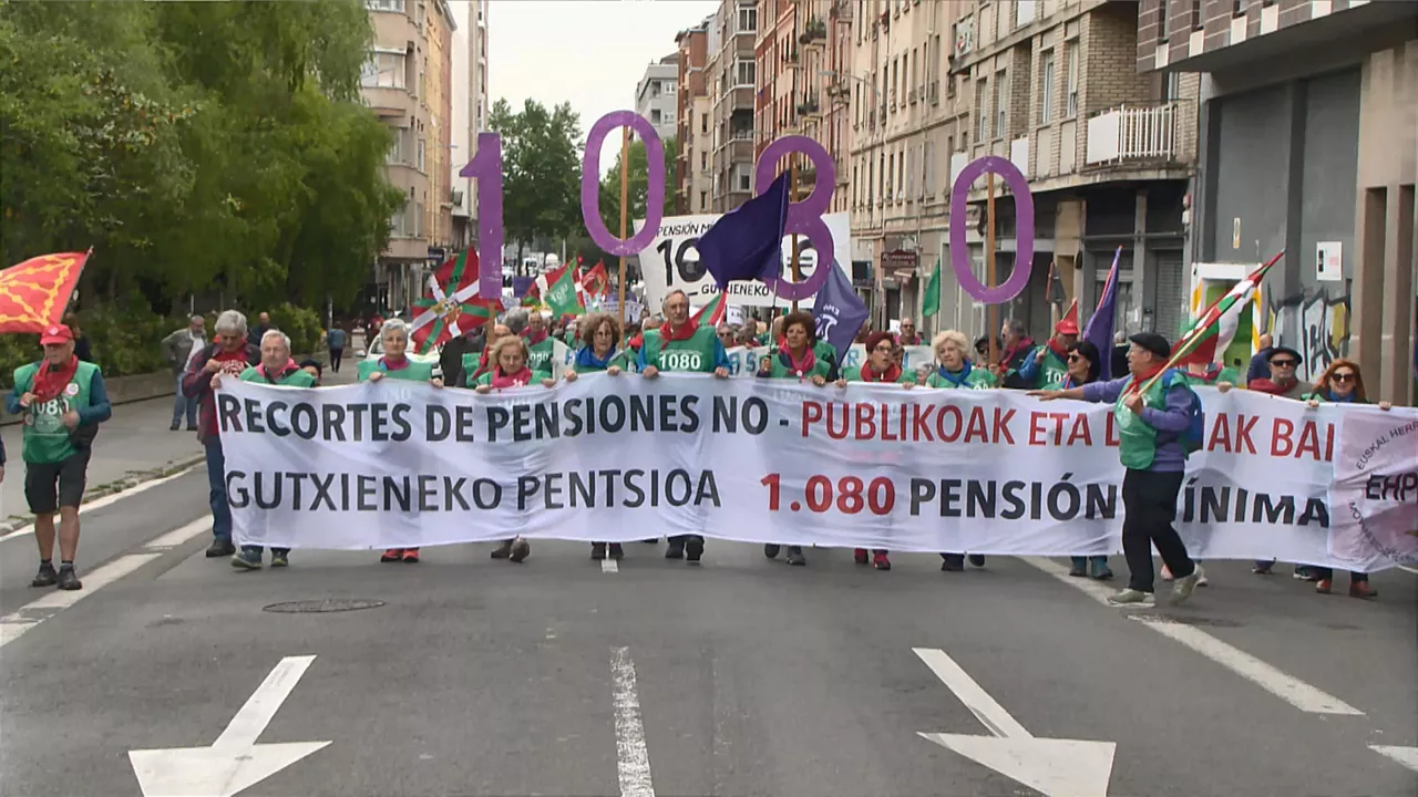 pensionistas-manifa-vitoria-pentsiodunak-gasteiz-eitb_1920x1080