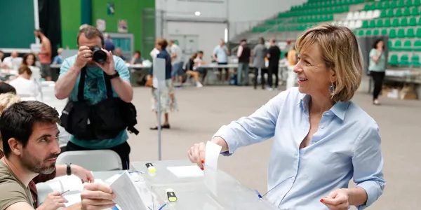 Eider Mendoza, candidata a diputada por Gipuzkoa (PNV), en Hondarribia. Foto: EFE