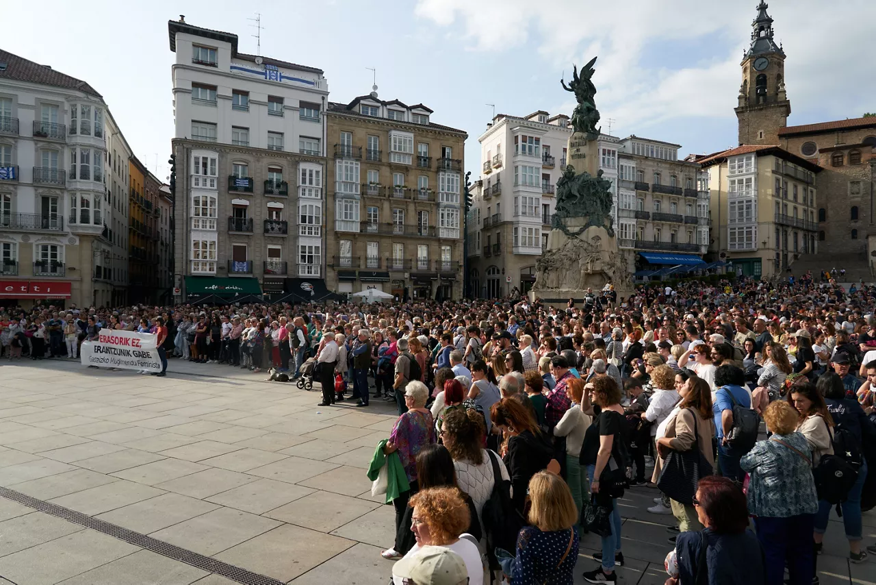 GASTEIZ ELKARRETARATZEA MAIALEN MAZON