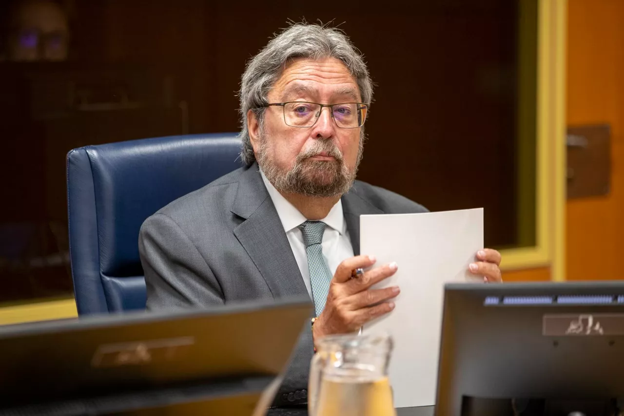 El Ararteko, Manu Lezertua