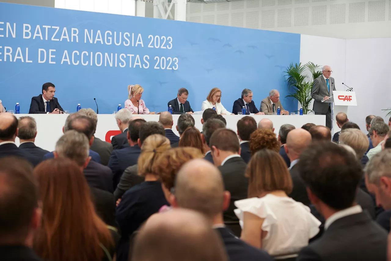 Junta de accionistas de CAF, hoy. @jmbielsa