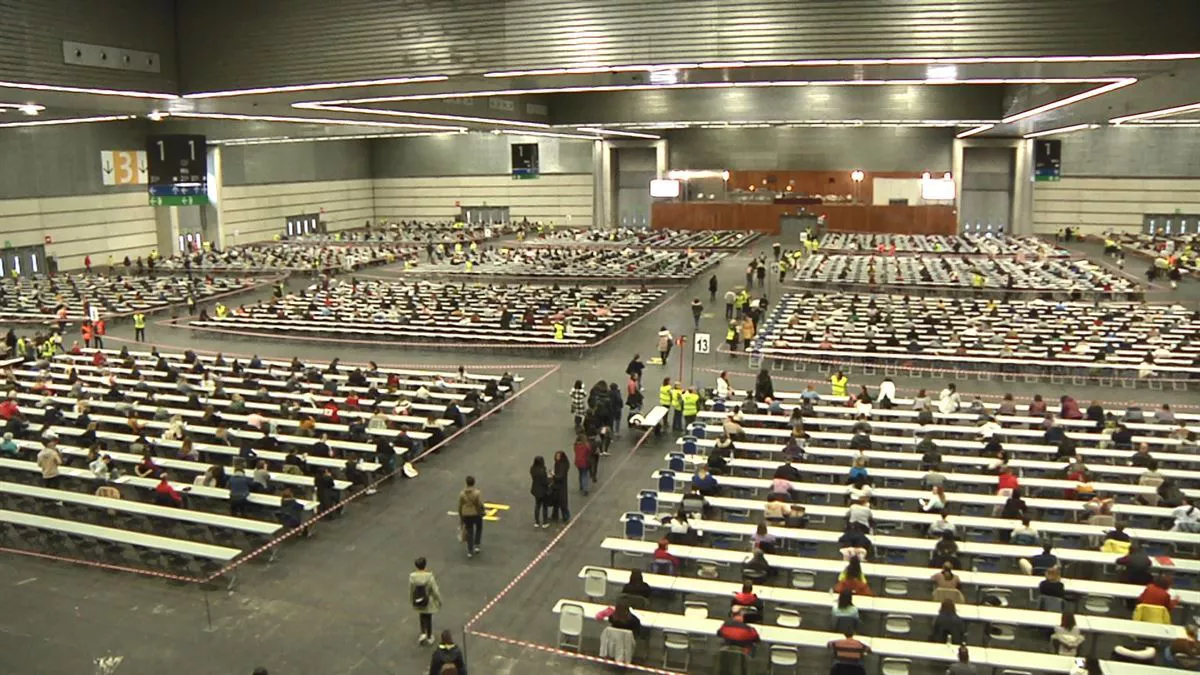 Osakidetzaren aurreko lan eskaintza bateko probak.