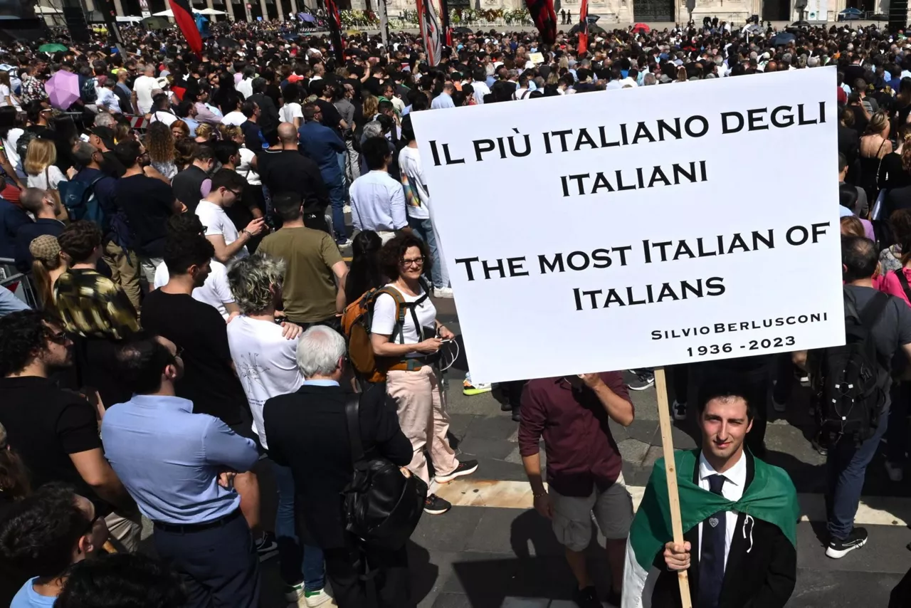 berlusconi_hileta_milan_13_efe