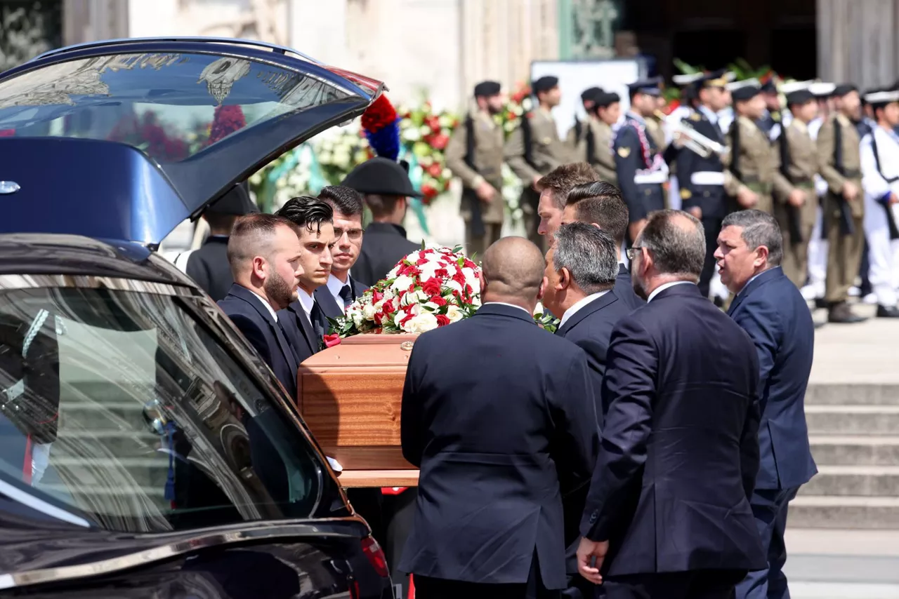 berlusconi_hileta_milan_7_efe
