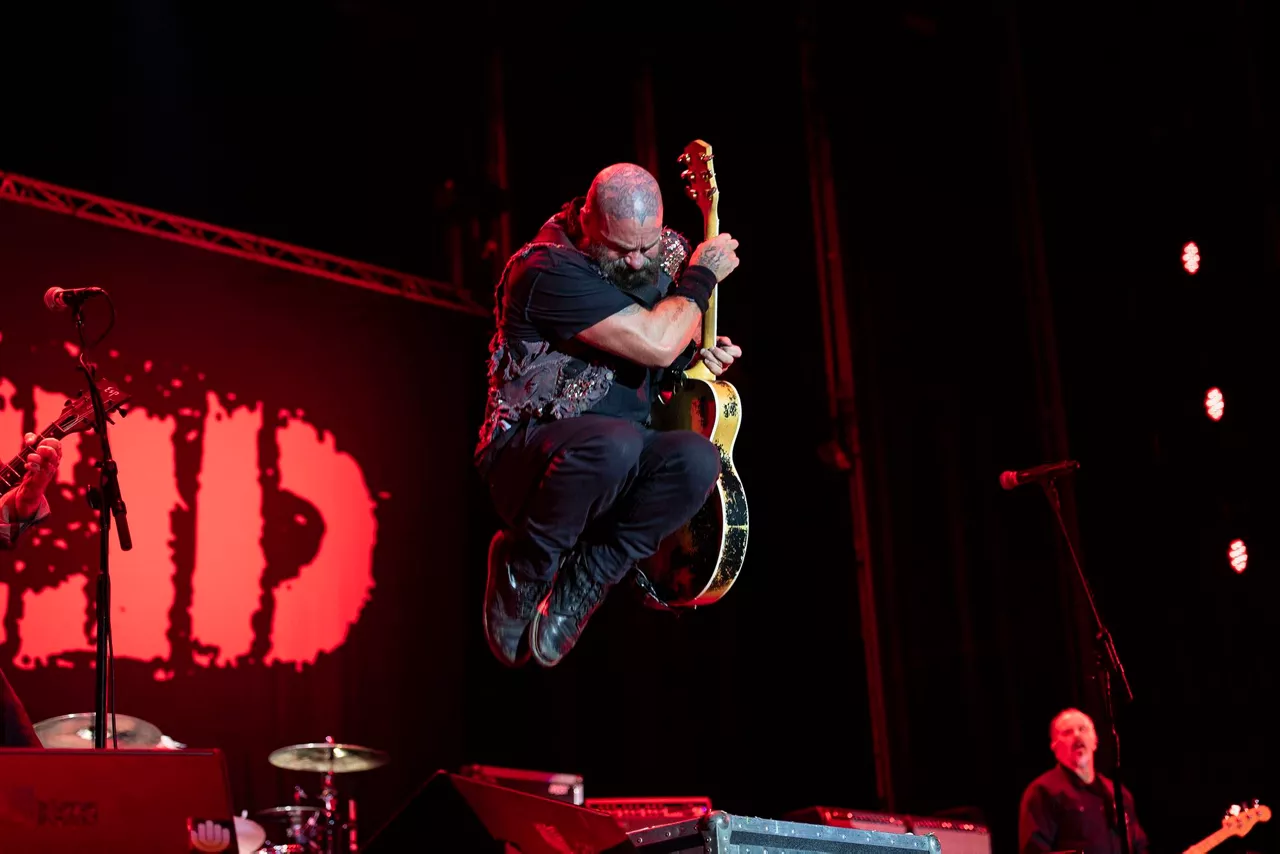 Tim Armstrong (Rancid) durante su concierto en el Azkena. Foto: Oscar L Tejeda.