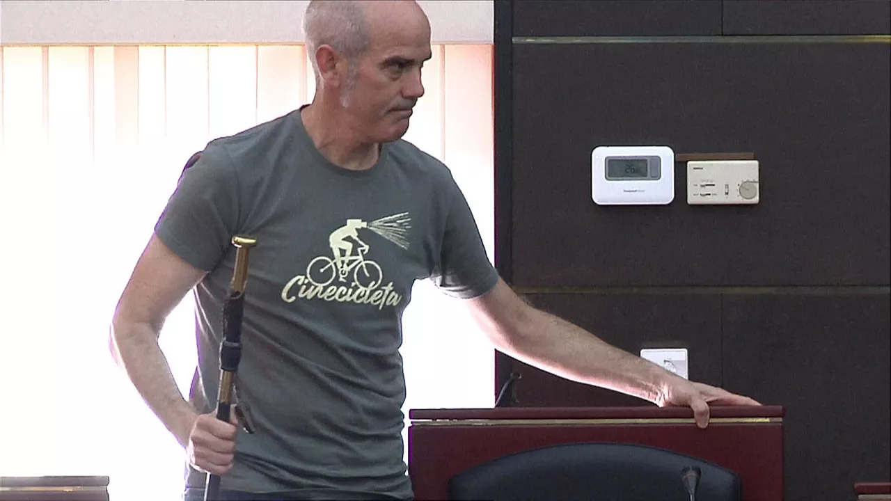 unai diago zallako alkatea eitb media