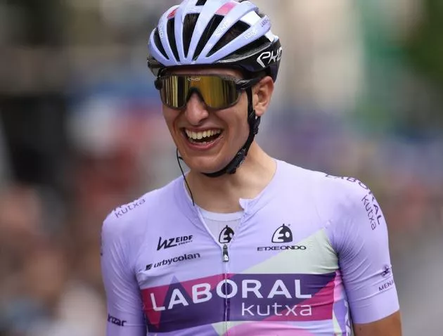 Unai Zubeldia, garaipen baten ostean. Argazkia: Euskaltel Euskadi.