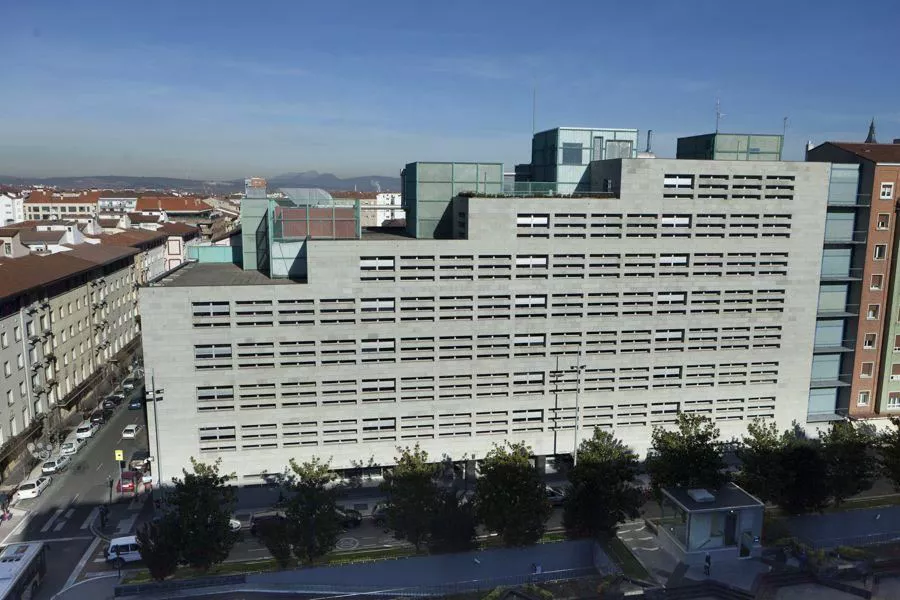 Arabako Ogasunaren eraikina. Artxiboko argazkia: Arabako Foru Aldundia