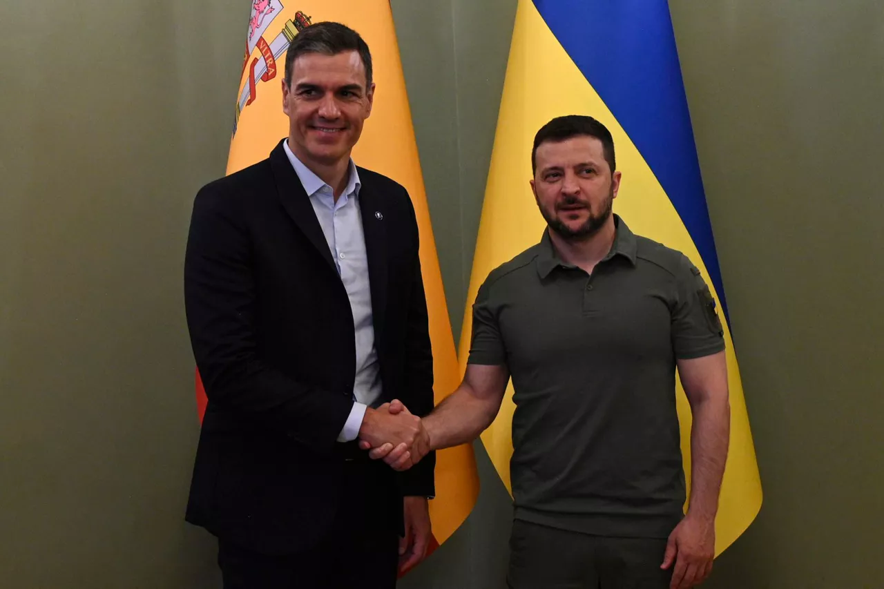 sanchez-zelensky-efe