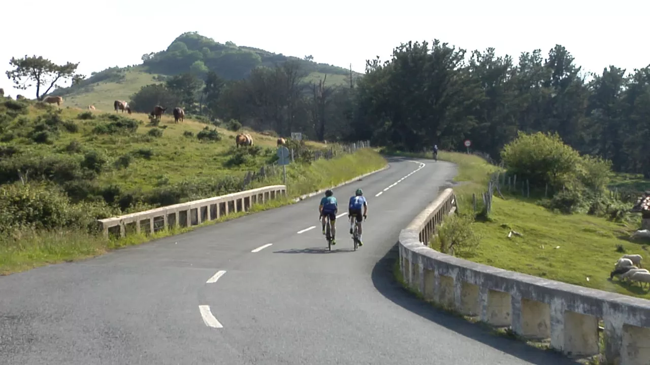 20230702103652_frantziako-tourreko-bigarren-etapak-gasteiz-eta-donostia-lotuko-ditu_