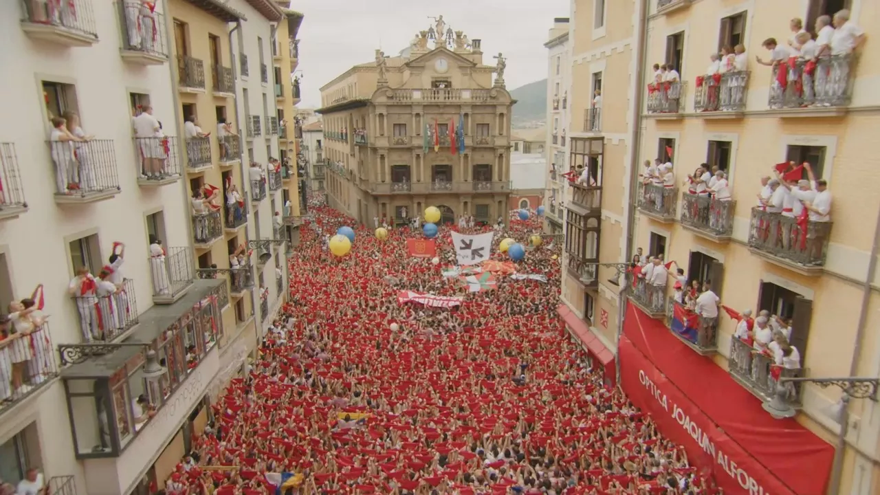 Los contagios por Covid se disparan en los sanfermines de Pamplona