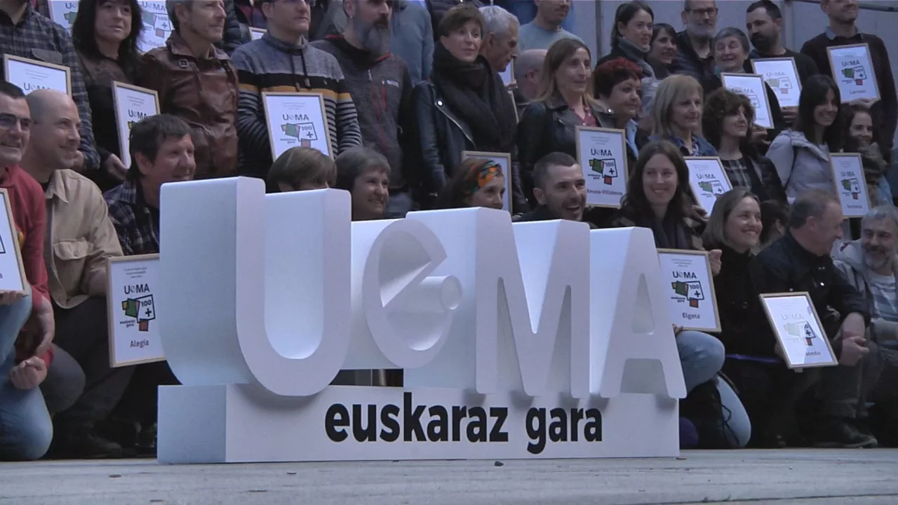 Una comparecencia de los representantes de UEMA: Imagen de archivo: EITB