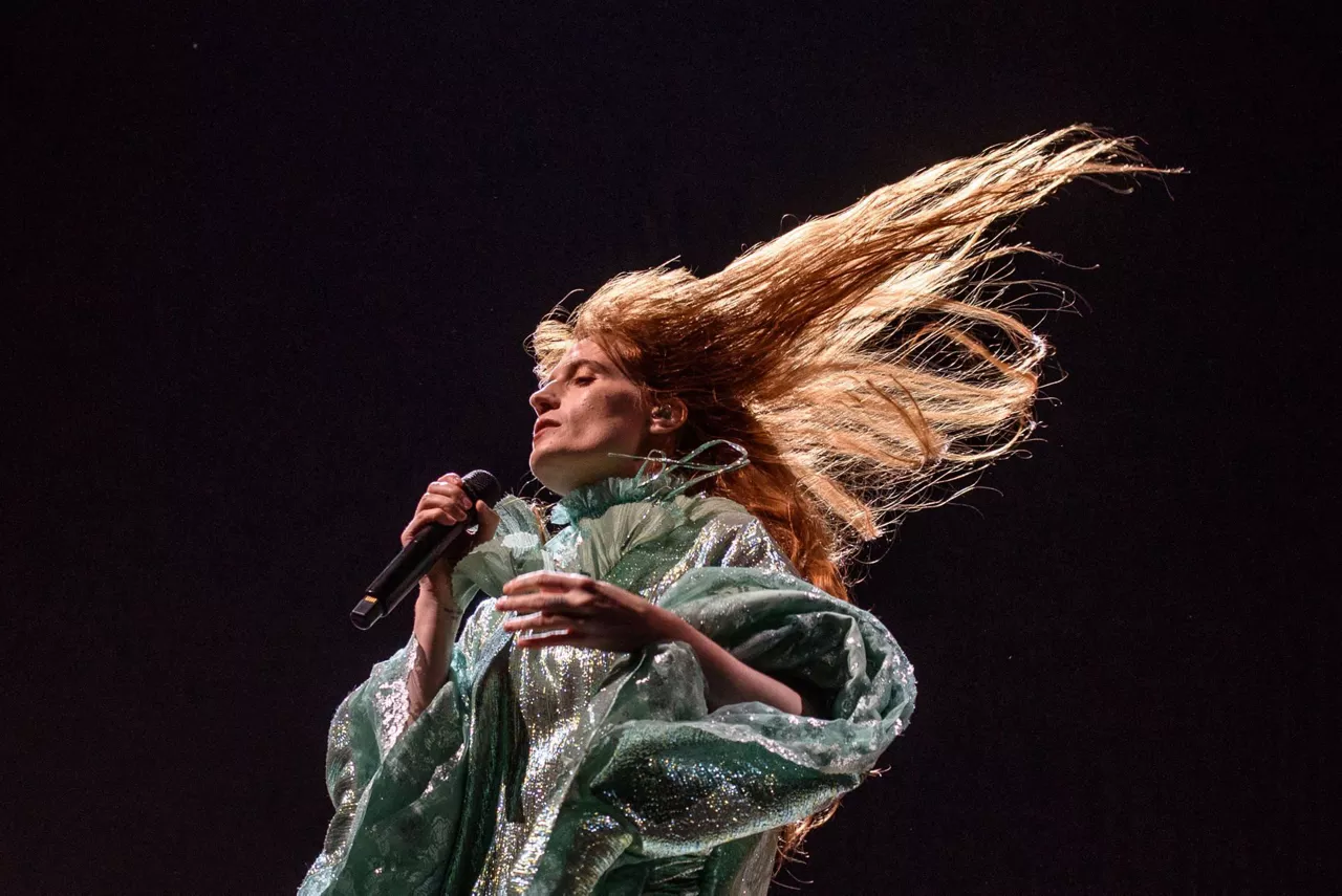 La líder y cantante del grupo británico Florence and the Machine
