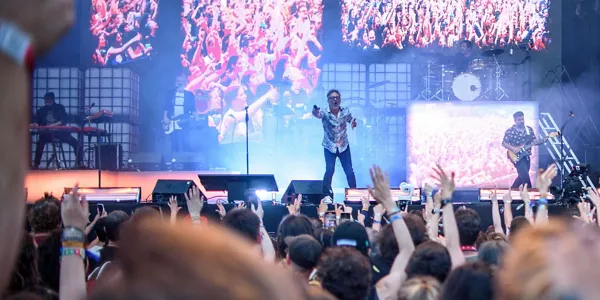 Los integrantes del grupo Love of Lesbian. EFE.