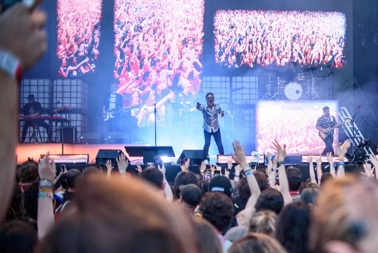 Los integrantes del grupo Love of Lesbian BBK Live 2023