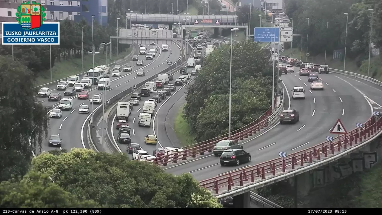 Trafiko A8&nbsp;17 de julio Ansio kurbak BArakaldo SegurtasunSaila
