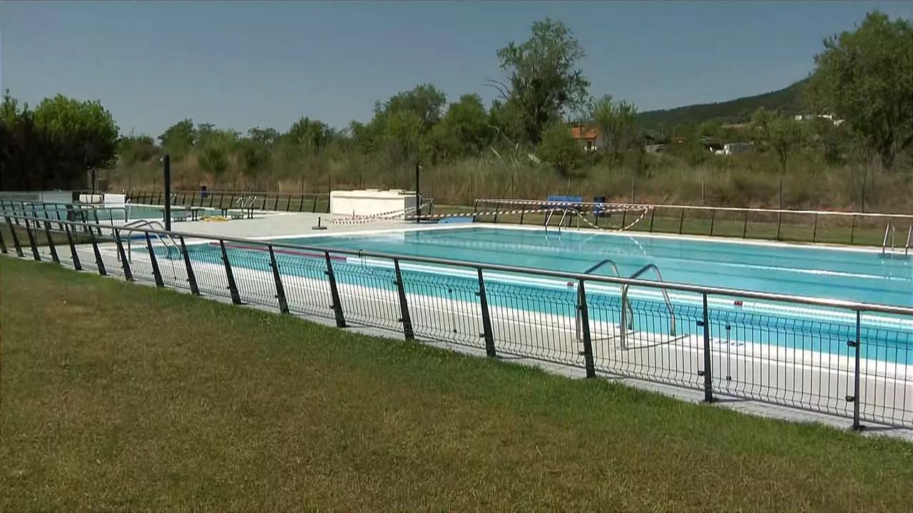 poza de la sal piscina igerilekua ahogamiento niño ito haurra