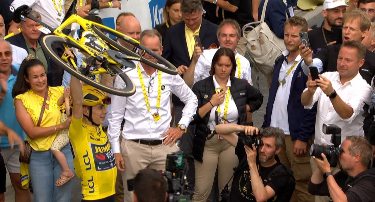 vingegaard irabazlea paris tour 2023 eitb media