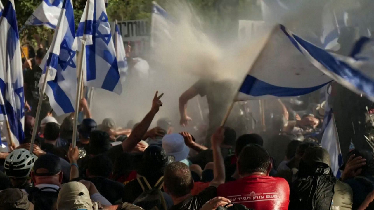 20230724111225_israelprotestak_