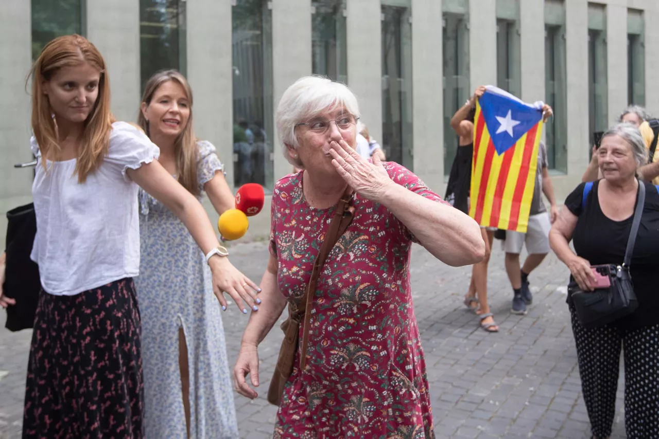 Clara- Ponsati-libre-efe