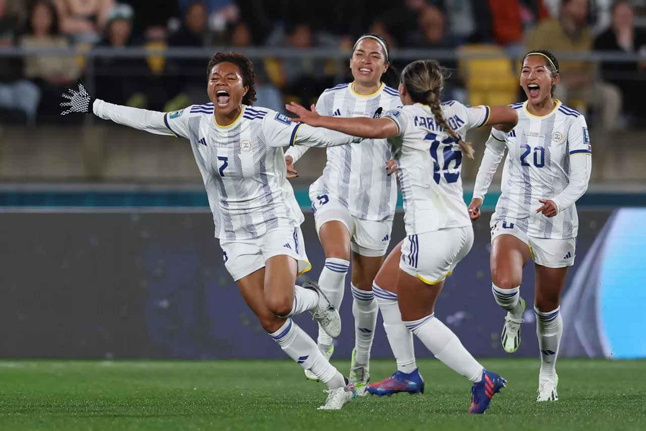 Sarina Bolden, Filipinek Zeelanda Berriari sartutako gola ospatzen