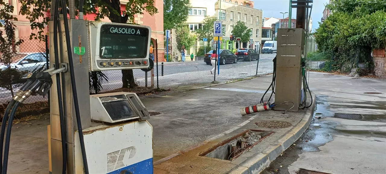 Gasolinera de Alango (Algorta)