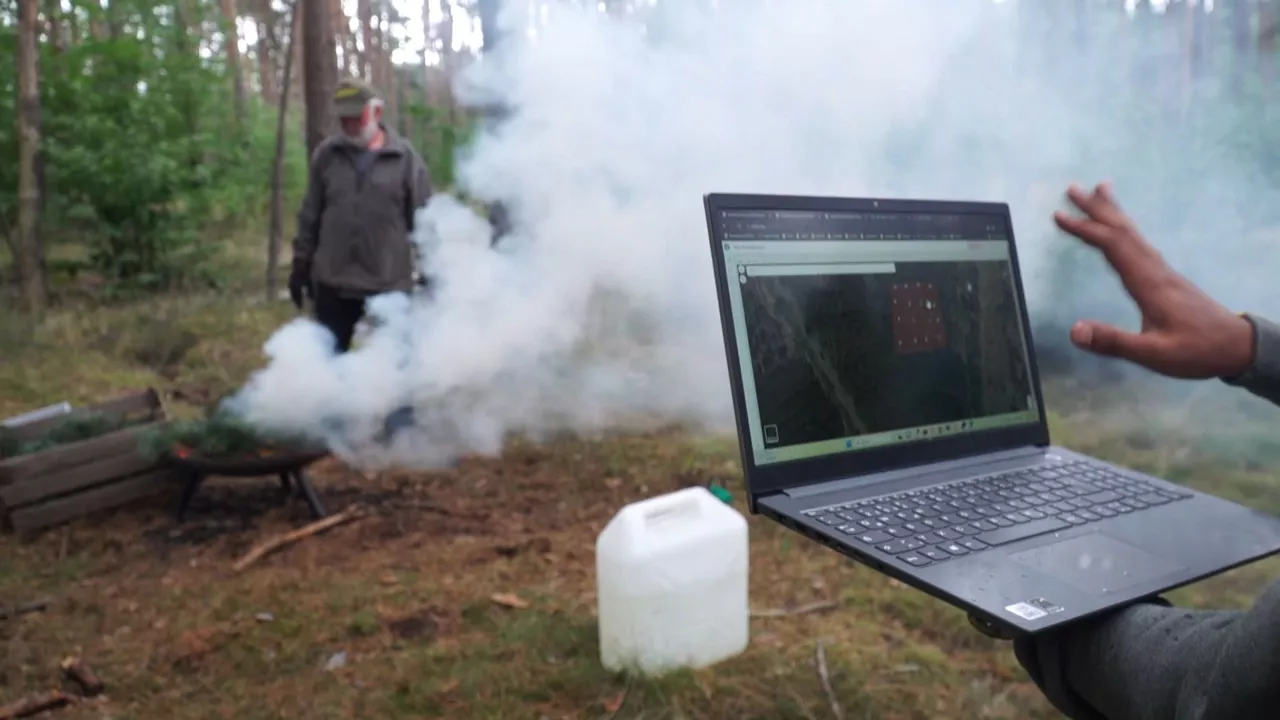 20230807161217_incendio-detector_