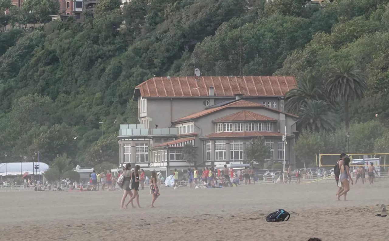galerna-ereaga playa hondartza-getxo-efe