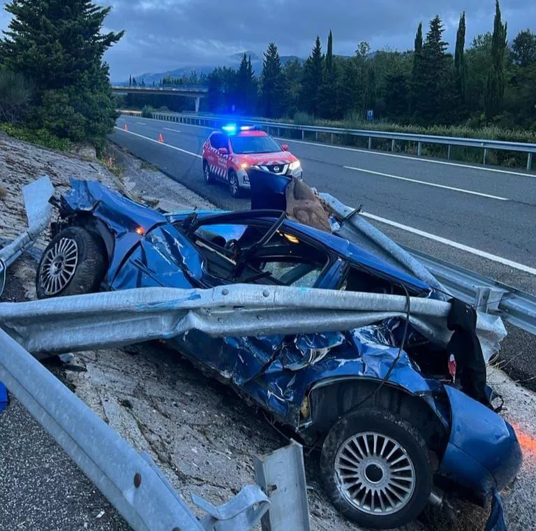 accidente de tráfico trafiko istripua satrustegi iturria: policia foral
