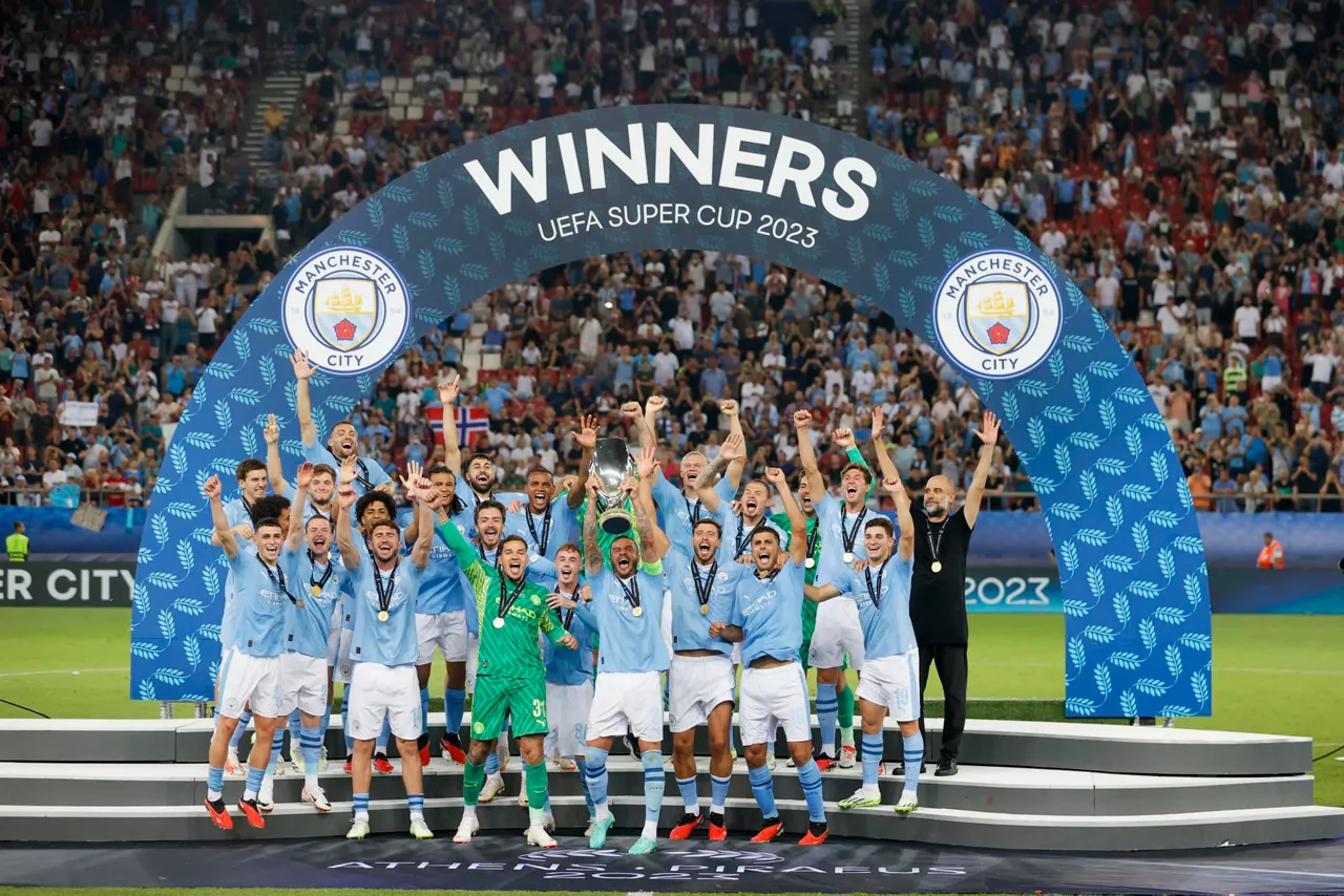 Manchester City, Europako Superkopa titulua ospatzen. Argazkia: EFE
