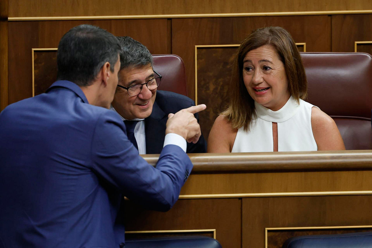 francina armengol patxi lopez pedro sanchez efe