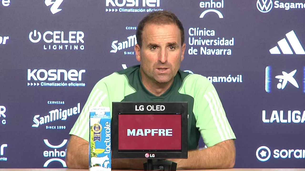 Jagoba Arrasate, gaur emandako prentsaurrekoan