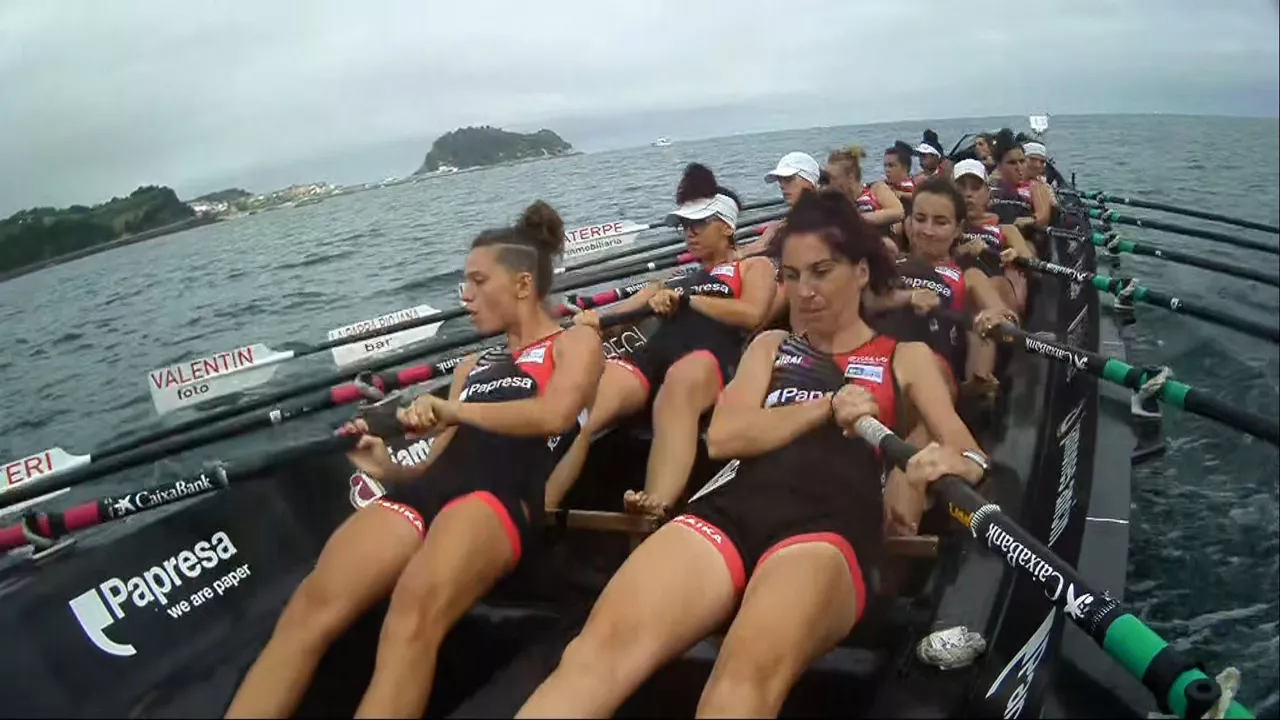 20230820161855_tolosaldea-ikurrina-zarautz-2_