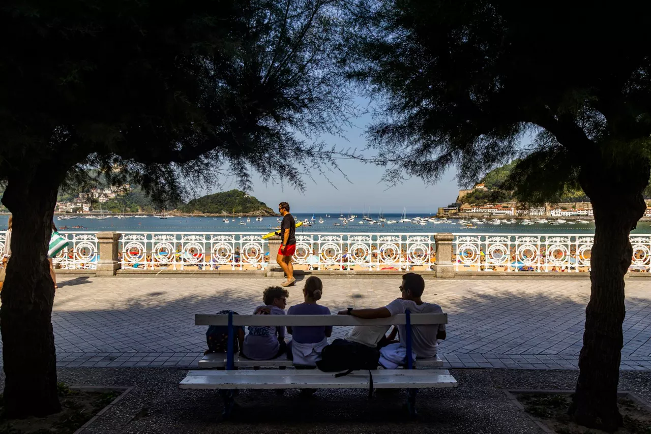 playa hondartza concha kontxa donostia san sebastian calor beroa efe