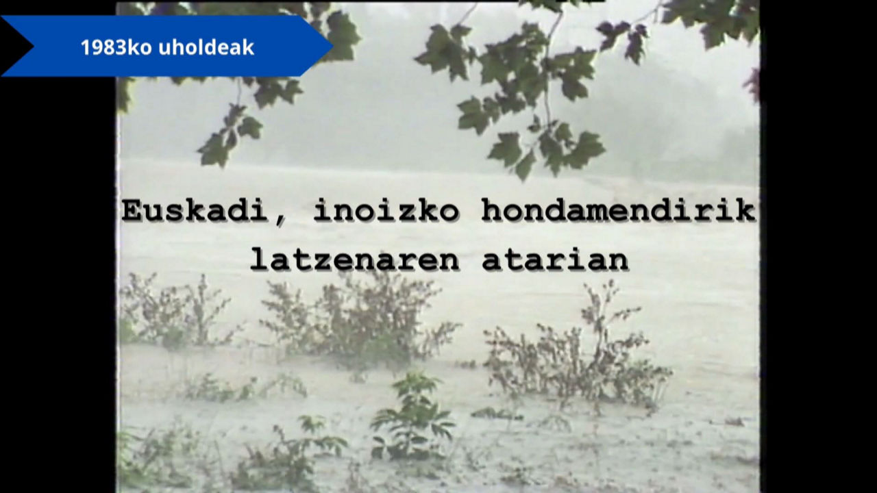 20230824222203_uholdeak_