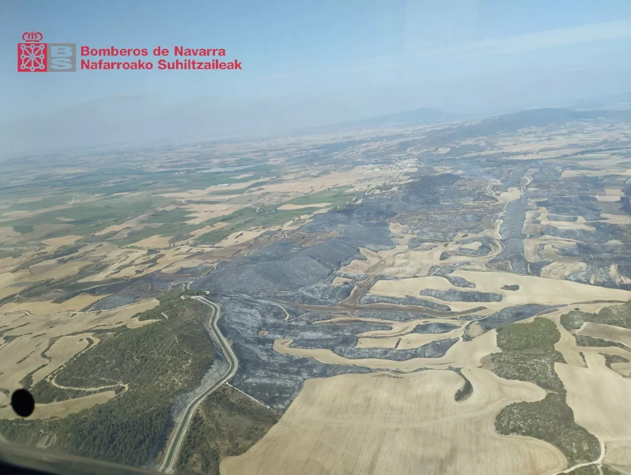 artajona-sutea-incendio-navarra-foto-bomberos-navarra