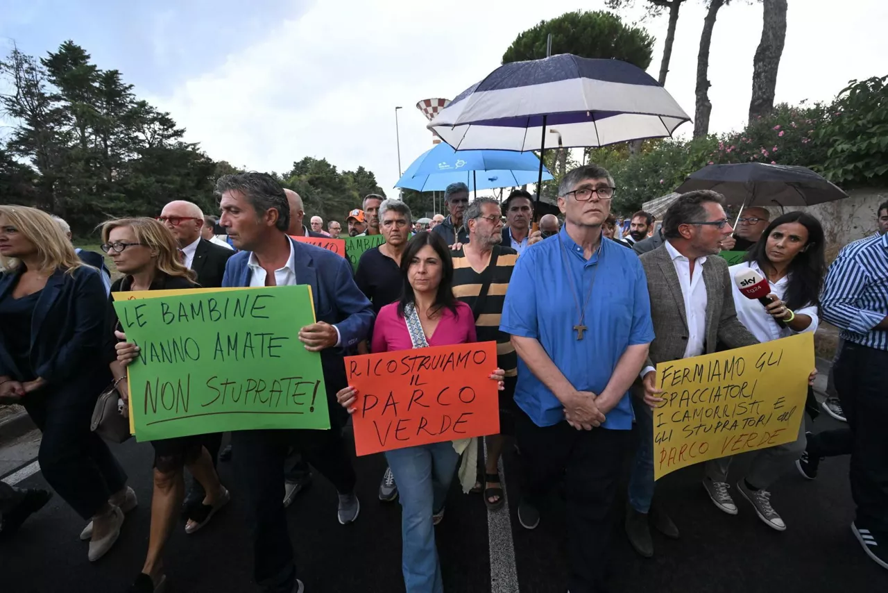 Italia-protesta-violacion-Caivano-efe