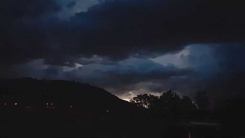 20230902111956_tormenta-electrica_