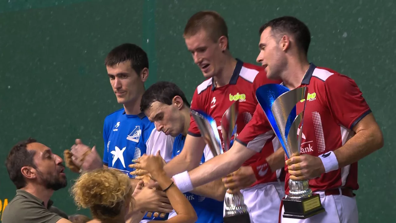 20230902121030_jaka-mariezkurrena-donostia-hiria_