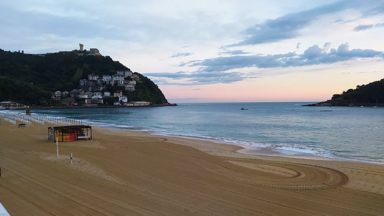 EGUNSENTI FRESKOA Donostian