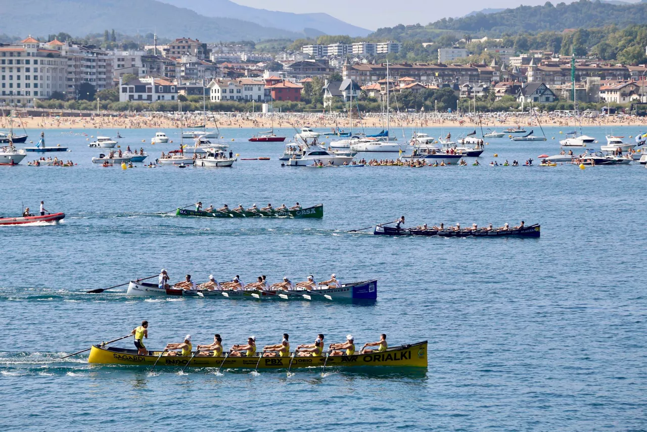 Kontxako estropadaren 2023ko artxiboko irudia. EFE