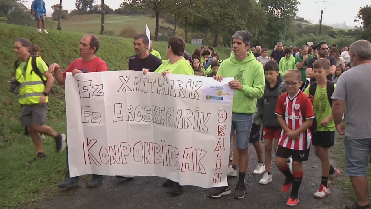 20230912104235_etxaurren-ikastola-manifestazioa_