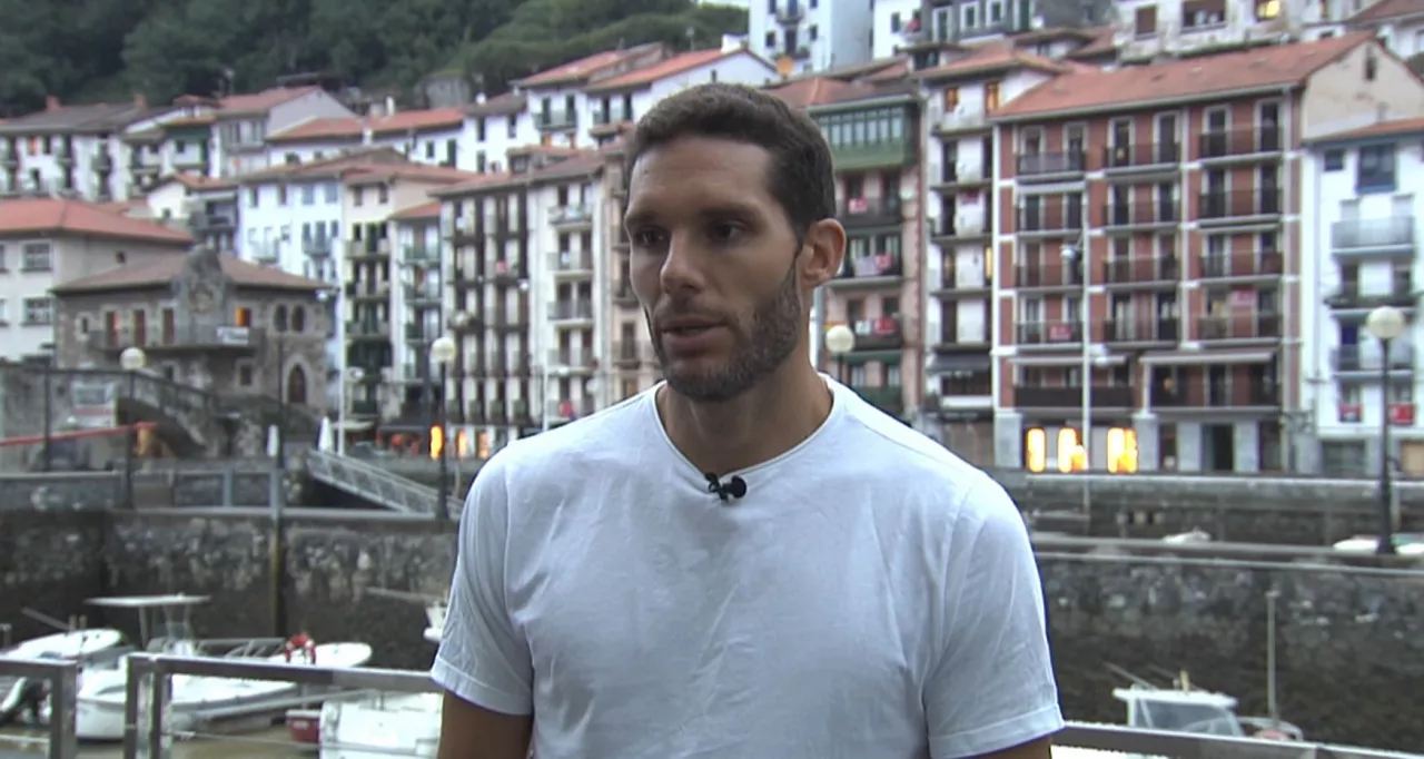 ALAIN COLUNGA URDAIBAI EITB MEDIA