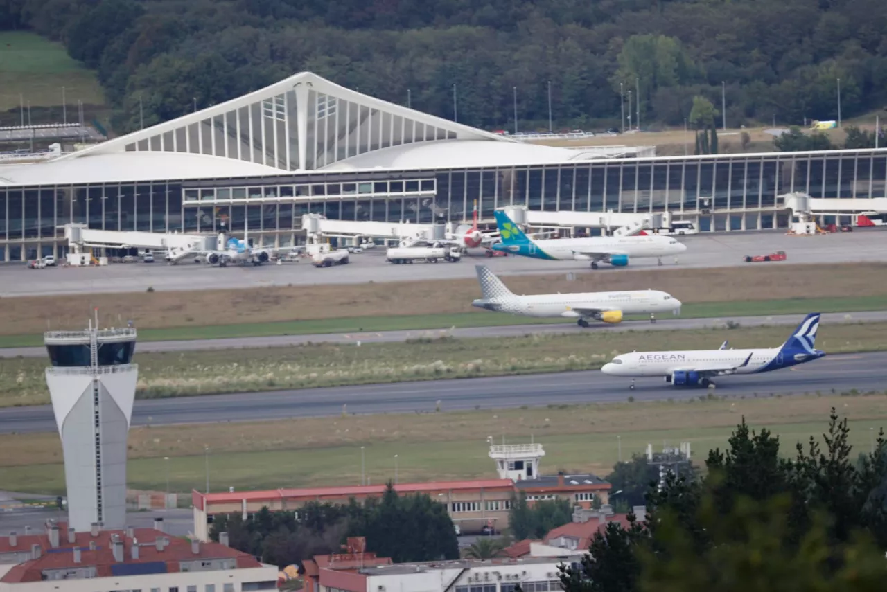 bilbao bilbo aeropuerto aireportua loiu hegazkina avion efe