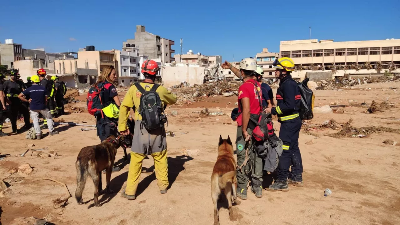 libia derna bomberos vitoria iturria: ONG Accion norte
