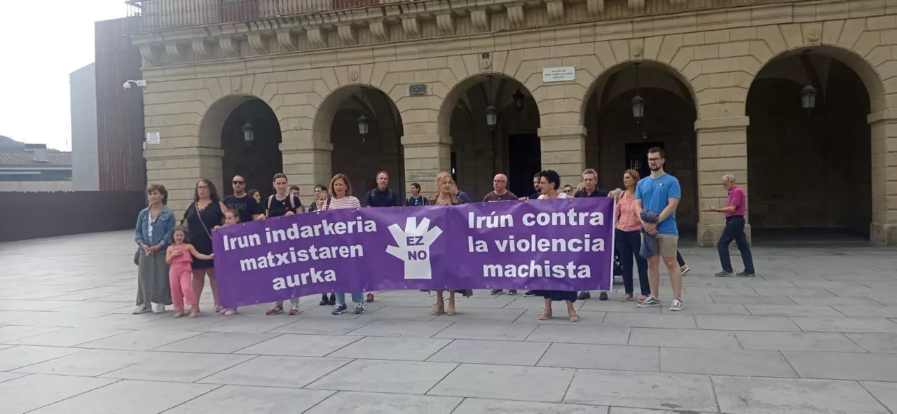 irungo-udala-protesta-indarkeria-matxista