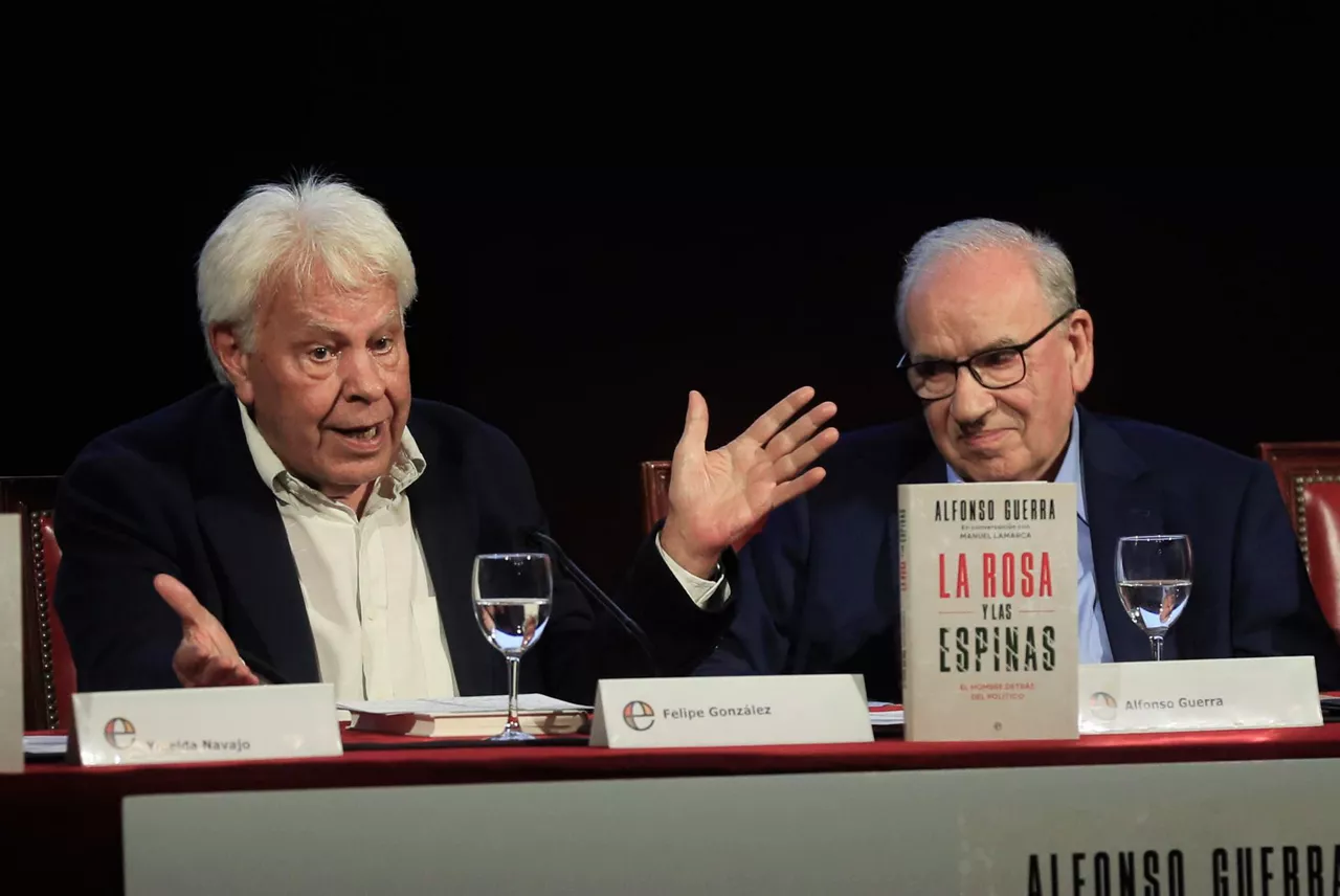 Alfonso-Guerra-Felipe-Gonzalez-efe